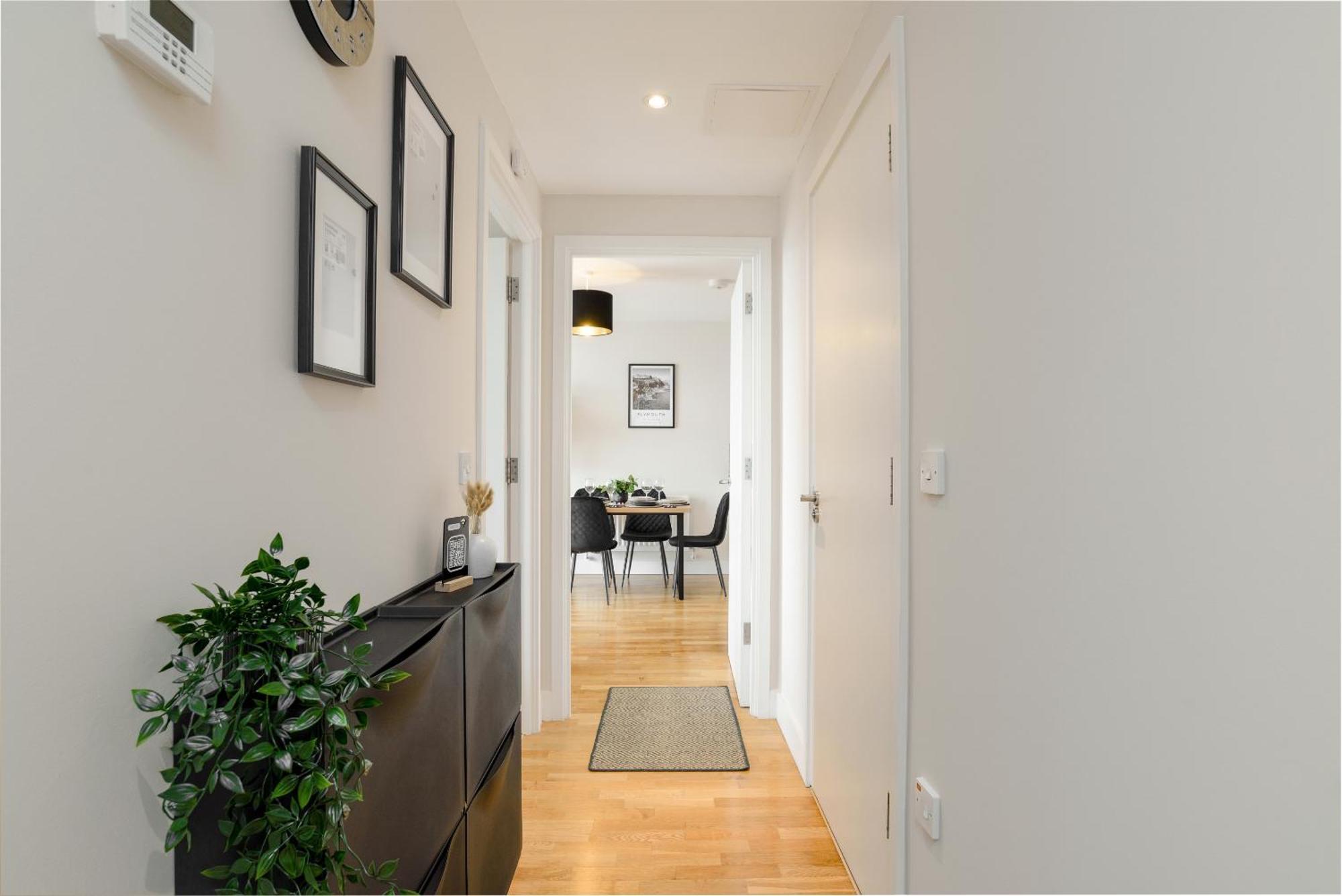 Premium Apartment - Allocated Parking - Great Location Plymouth Exterior photo